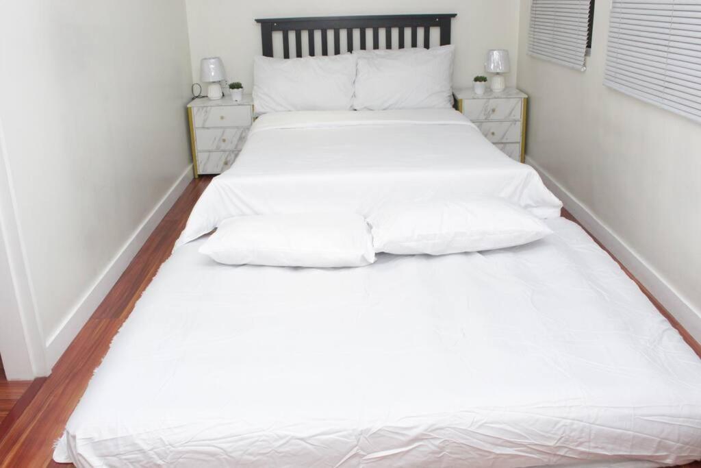 A2J Bgc Luxury 2Br Loft Near Burgos Circle & Malls Manila Exterior photo